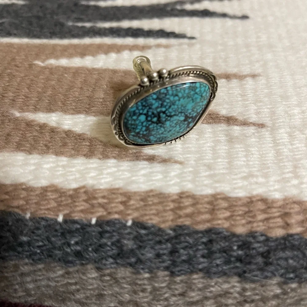 Turquoise Silver Ring - Picture 3 of 4